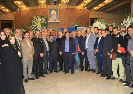 سنگ تمام انجمن هم‌افزایی اجتماعی اقوام کشور برای شهدای اقتدار