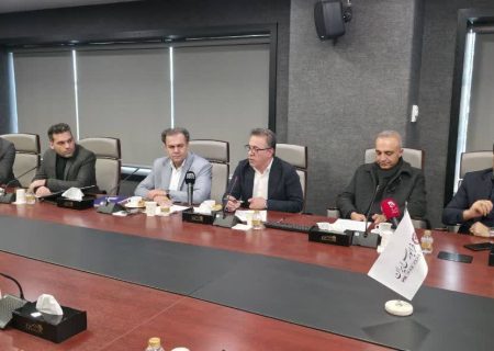 «پاریز شرق» در فرابورس ایران