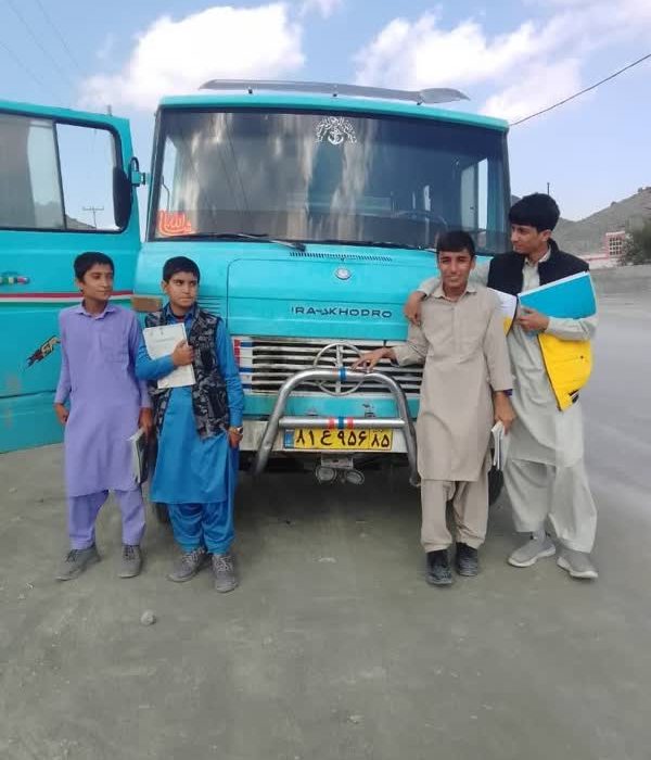 کمکی که هلدینگ خلیج‌فارس به دانش‌آموزان روستایی در سیستان و بلوچستان رساند ‌