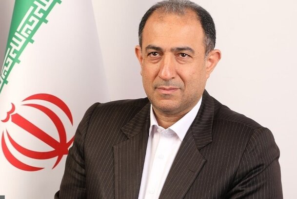 نماینده مجلس: صداوسیمای فعلی جولانگاه برخی افراطیون شده است/ مجلس حامی عراقچی و قالیباف است/ مصادره تجمعات شبانه توسط جریانی خاص سیاسی ممکن نیست