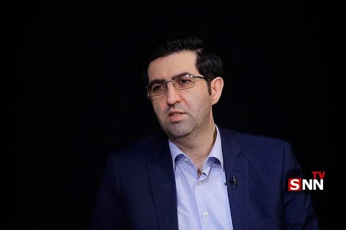 ببینید | واکنش تند عضو تیم رسانه ای مذاکرات به منتقدان درباره باز کردن سریع تنگه هرمز