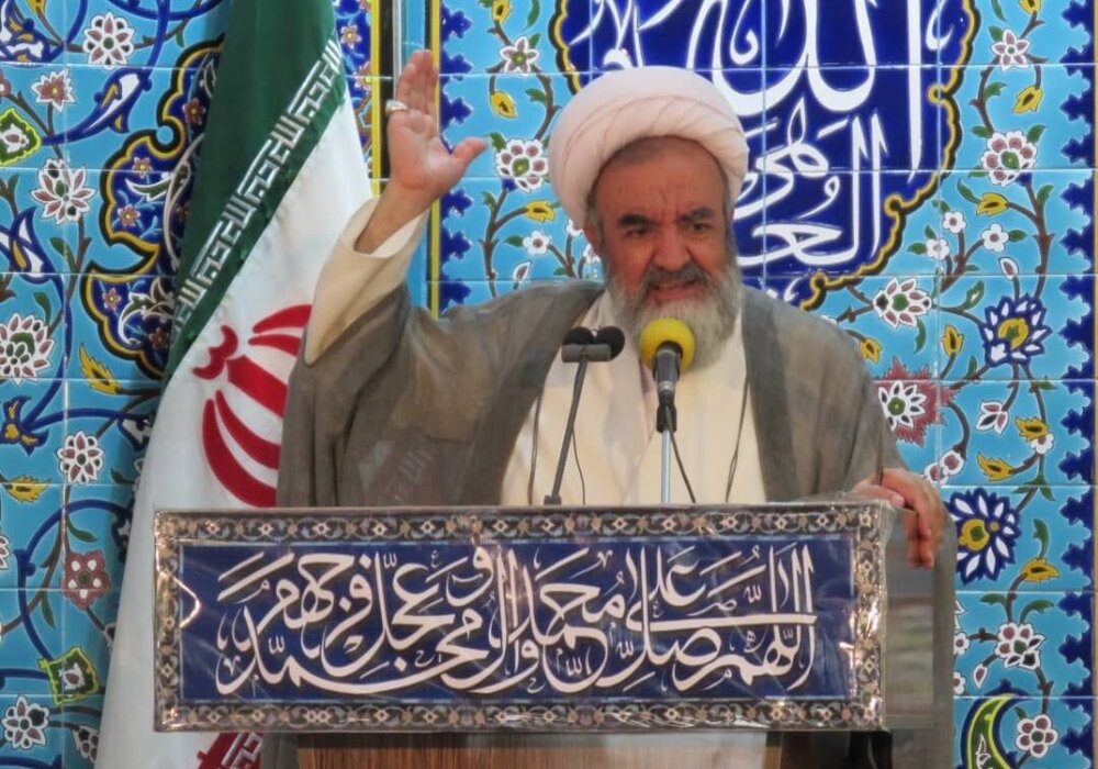 عضو خبرگان رهبری: نظرات رهبری باید در تفاهم رعایت شده باشد/ اگر آمریکا به تعهدات خود عمل نکند، جمهوری اسلامی نباید امتیازاتش را از دست بدهد