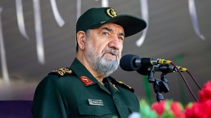 هشدار محسن رضایی درباره کارشکنی آمریکا؛ باید مراقب بود، هر خوش بینی مورد سوء‌استفاده دشمن قرار می‌گیرد