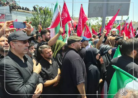حضور مدیرعامل و مدیران ارشد گروه خودروسازی سایپا در آیین تشییع پیکر رهبر شهید/ حضور پررنگ خانواده بزرگ سایپا در مراسم بدرقه رهبر شهید انقلاب