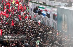 حضور پرشور مردم، جلوه‌ای از قدردانی و وفاداری به رهبر شهید است