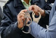 عامل ضرب‌وشتم زنان در ویدئوهای اینستاگرام، با شلیک پلیس زمین‌گیر شد/ هویت «نوید» متولد ۱۳۶۹ شناسایی شد/ عکس