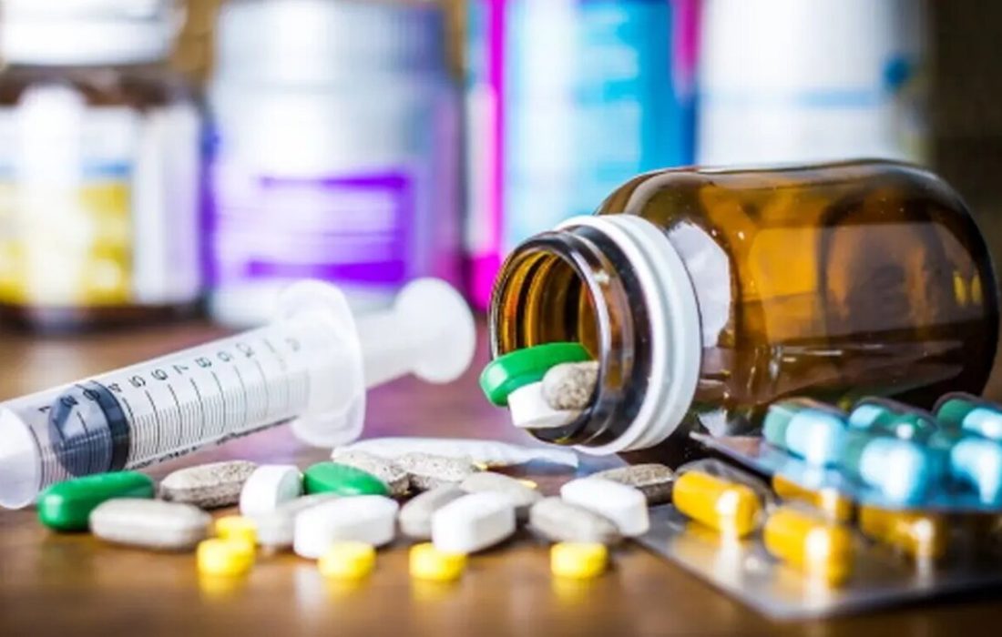 دو تهدید جدی برای آینده بازار دارو/ داروهای کمیاب بیشتر در دست دلالان است تا بیماران/ کمبود در کدام گروههای دارویی محسوستر است؟