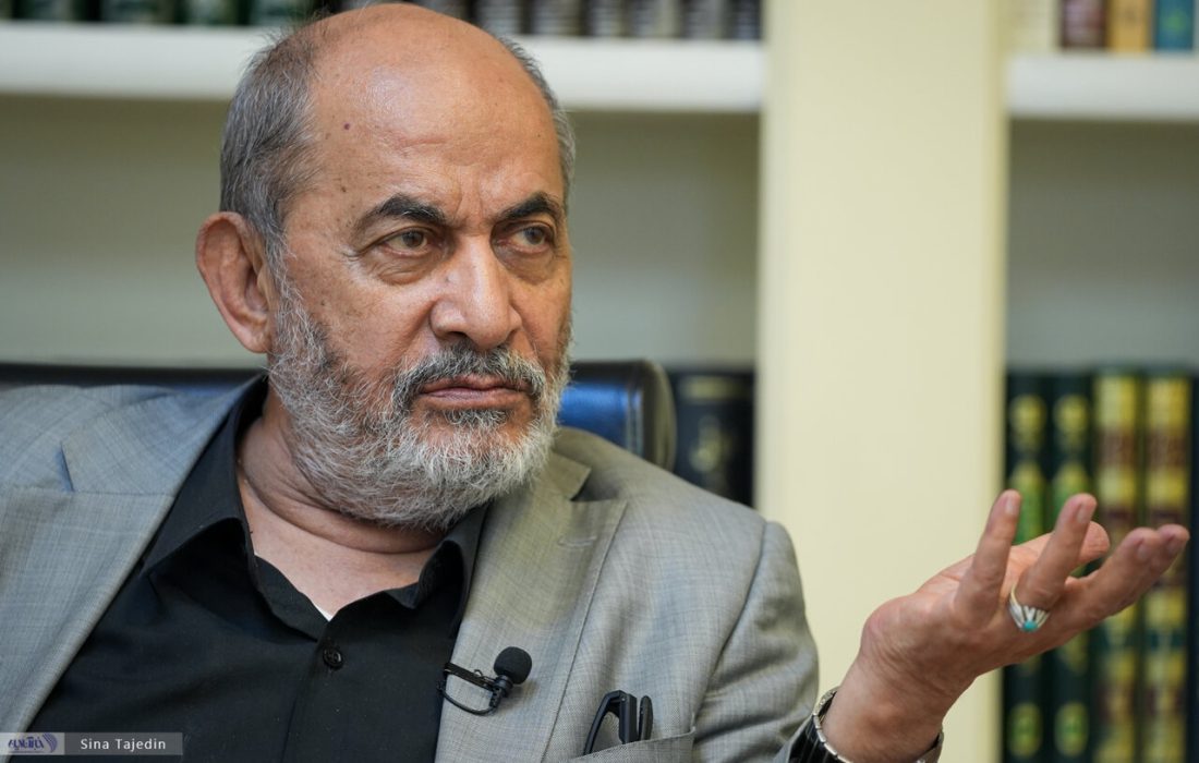رفیقدوست: امام من را صدا کرد و گفت بمب اتم نباید بسازید/ تنگه هرمز آبراه بینالمللی نیست/ جنگنده هم ساختهایم و در حال تکثیرش هستیم