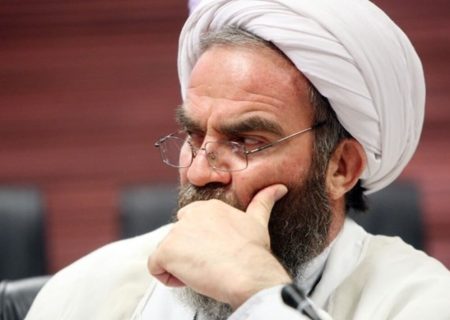 غرویان: منافقین داخلی می خواهند پزشکیان را از صحنه خارج کنند/ پزشکیان باید از خاتمی، روحانی و ظریف استفاده کند/ طیف سعید جلیلی هنوز هم دست بردار نیست