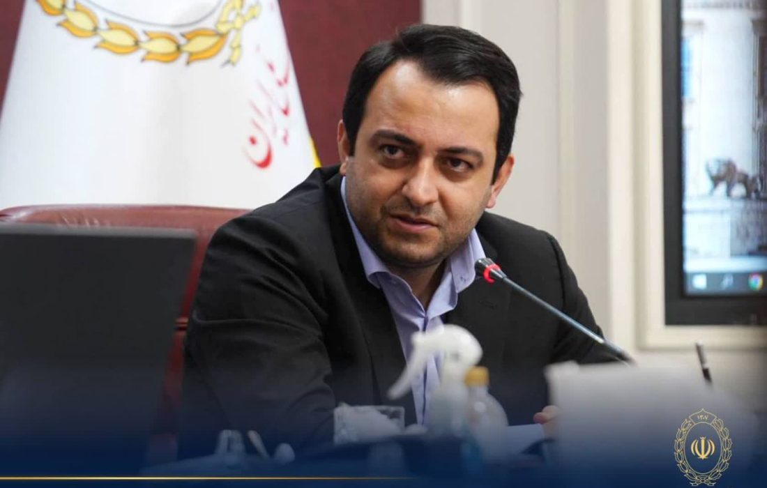 با صدور پیامی؛ مدیرعامل بانک ملی ایران روز خبرنگار را تبریک گفت