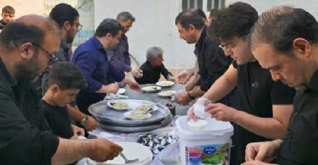 کارکنان بانک مسکن خراسان رضوی آماده میزبانی از زائران پیاده امام رضا(ع)