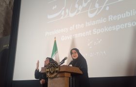 امیدواریم نیازی به دست زدن به دو سهمیه ۱۵۰۰ و ۳ هزار تومانی نداشته باشیم / پاسخ سخنگوی دولت به سوال خبرآنلاین درباره کاهش سهمیه بنزین