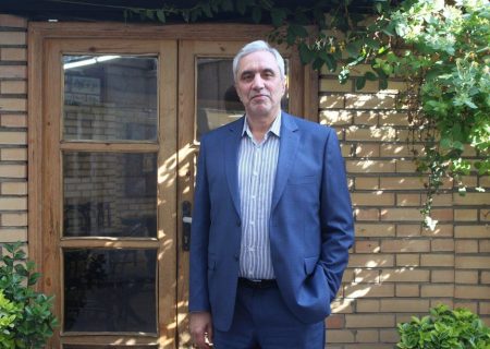 میرمحمدصادقی:اینکه گفته شود «جنگ نباید پایان پیدا کند»، برای هیچ آدم عاقلی، پذیرفته نیست/ اجتماعات شبانه باید در جهت تقویت اتحاد ملی باشد