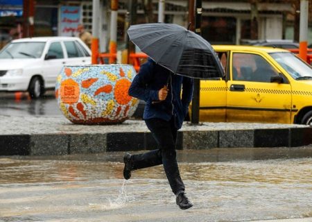 هشدار بارندگی در شمال کشور / رعدوبرق و باد شدید در راه است / تهران تا ۳۲ درجه گرم می‌شود