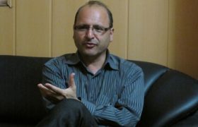 واکنش عضو کمیسیون امنیت به سامانه «علاج» / نباید مردم را به جاسوسی علیه هم دعوت کرد/ شرکت در تظاهرات علیه جمهوری اسلامی در خارج، به خودی خود جرم نیست