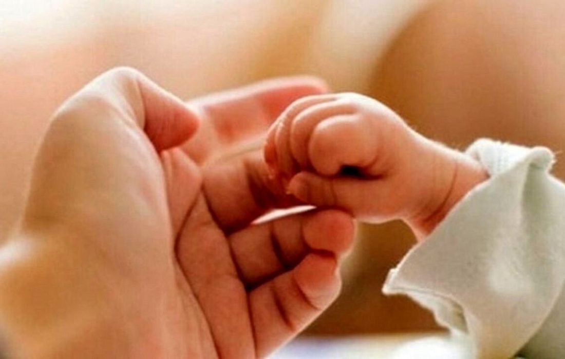 واکنش کاربران خبرآنلاین به بحران جمعیت؛ «اول مشکلات اقتصادی را حل کنید بعد از فرزندآوری بگویید»