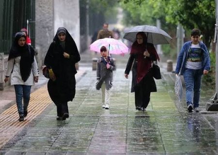 پیش‌بینی هواشناسی طی ۲ روز آینده/ کاهش دما در تهران و تداوم بارش در استان‌های شمالی