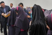 توزیع هزار بسته نوشت افزار میان دانش‌آموزان نیازمند با حمایت شرکت نفت سپاهان
