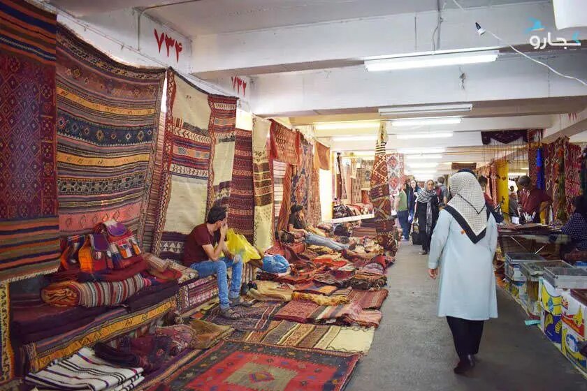 بازار پروانه تهران در پیشنهاد جدید به دو محل در دارآباد و خیابان حافظ تقسیم می‌شود