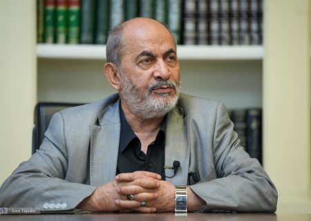 رفیقدوست: اگر نیروهای آمریکایی وارد خاک ایران شوند، اسیر یا کشته می‌شوند/ ما در این محاصره هم نفت صادر می‌کنیم و هم کالا وارد می‌کنیم