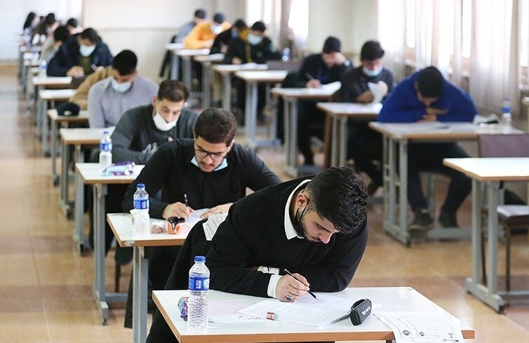 شرایط ثبت‌نام دکتری ۱۴۰۶؛ فارغ‌التحصیلان با معدل کمتر از ۱۴ حق ثبت نام و شرکت در آزمون را ندارند/  آزمون صبح جمعه، ۱۶ بهمن ماه برگزار می‌شود