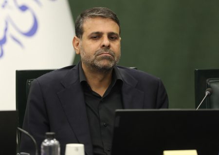 عضو هیات رئیسه مجلس: مهلت هشت روزه ترامپ را جدی می‌گیریم/ زمان حمله را نمی‌توان از تقویم انتخابات استخراج کرد