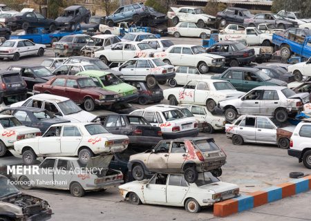 مصرف ۲۰ میلیارد لیتر بنزین در سال توسط ۱۴ میلیون وسیله فرسوده