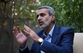 نایب‌رئیس کمیسیون امنیت ملی: اگر تهدیدات آمریکا عملیاتی شوند، کاخ سفید به خاک سیاه می‌نشیند/ تنبیه هم‌پیمانان ترامپ در غرب آسیا ادامه دارد