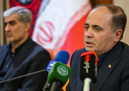 نوری: پرداخت مطالبات ارزی واردکنندگان کالاهای اساسی در حال پیگیری است